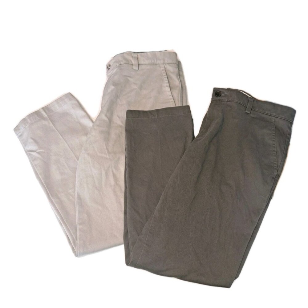 Dockers Men's Chinos in Light Gray and Dark Gray (*Re-Posh Unopened)